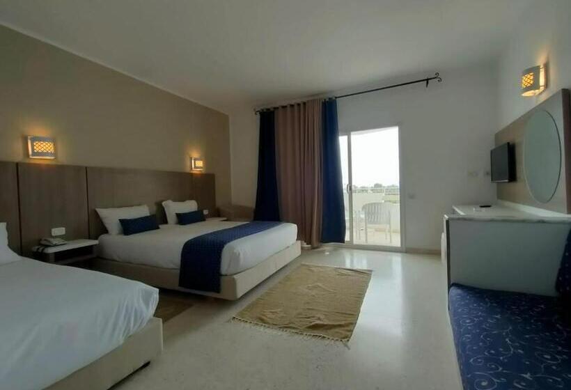 בית מלון כפרי Helya Beach Resort