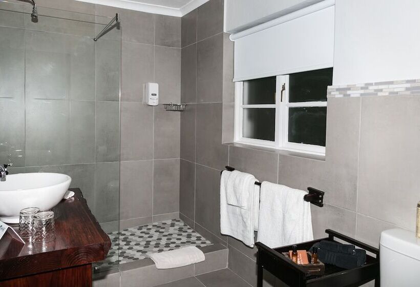 בית מלון כפרי Hide Away Guest House