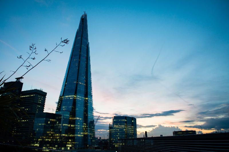 בית מלון כפרי Hilton London Tower Bridge