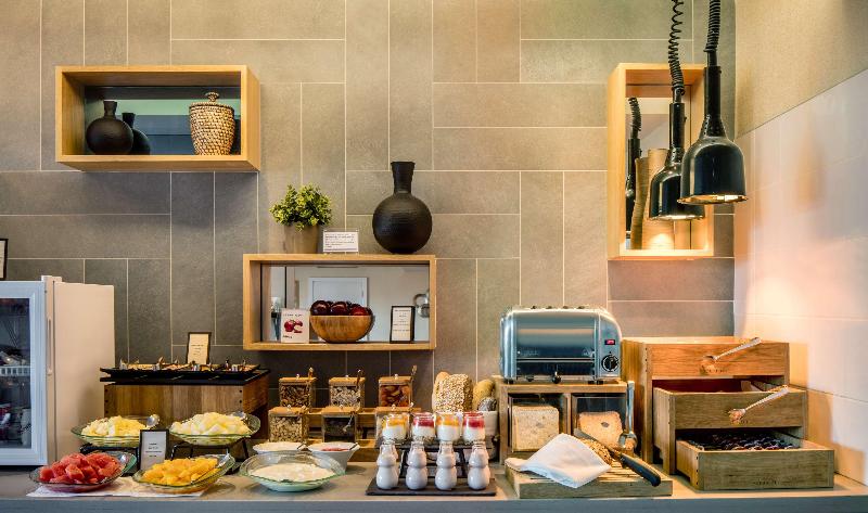 בית מלון כפרי Hilton London Tower Bridge