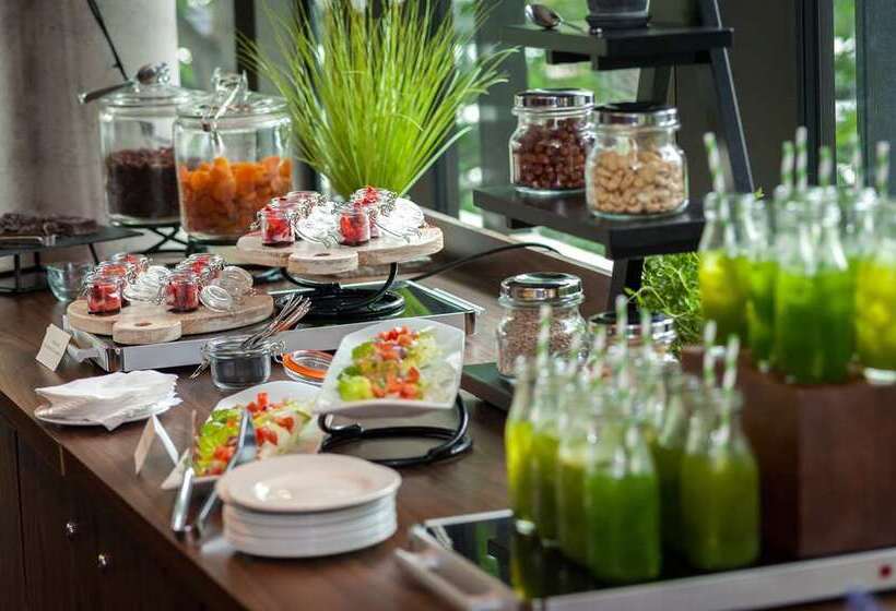 בית מלון כפרי Hilton London Tower Bridge