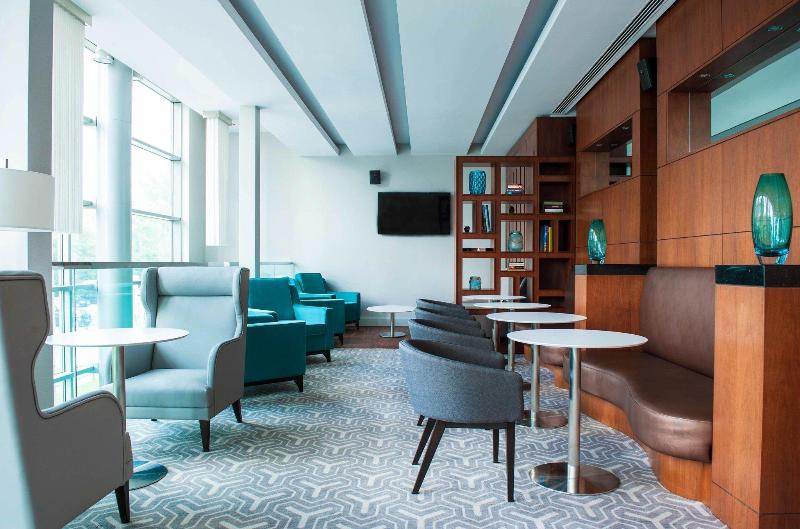 هتل Hilton Warsaw City