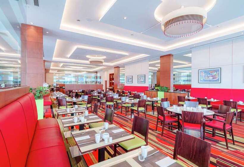 فندق Hilton Warsaw City