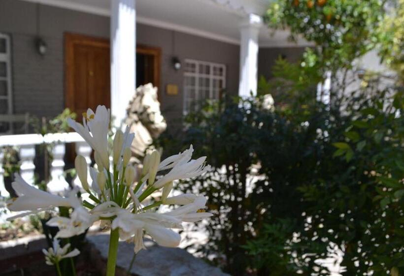 ホテル Hobbit Boutique