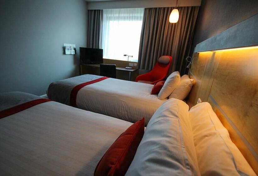 هتل Holiday Inn Express Doncaster, An Ihg