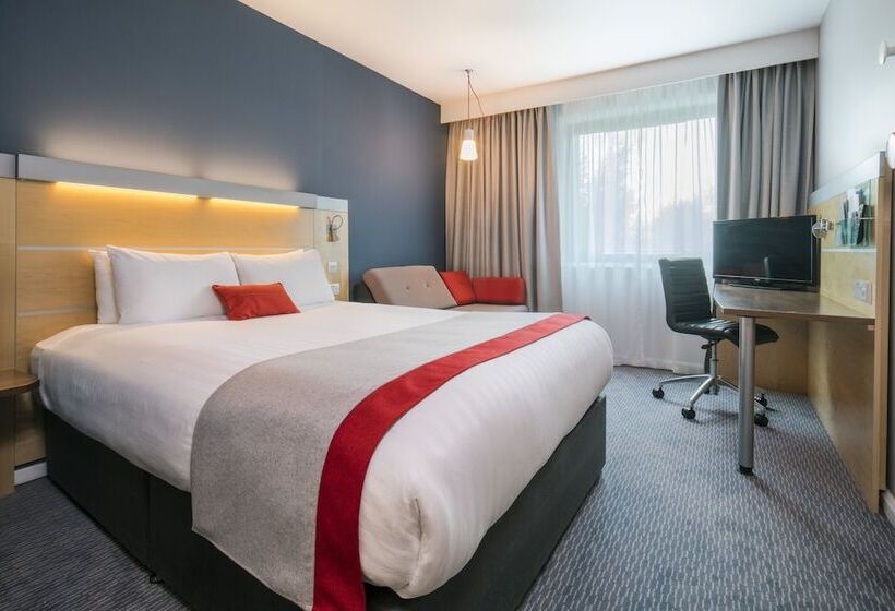 هتل Holiday Inn Express Doncaster, An Ihg