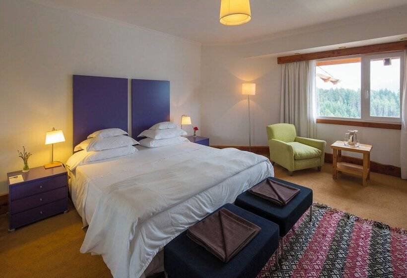 בית מלון כפרי Hostería Isla Victoria Lodge