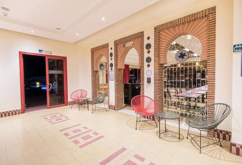 בית מלון כפרי Ibis Ouarzazate Centre