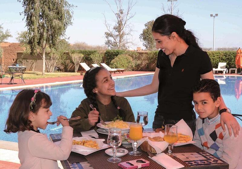 בית מלון כפרי Ibis Ouarzazate Centre