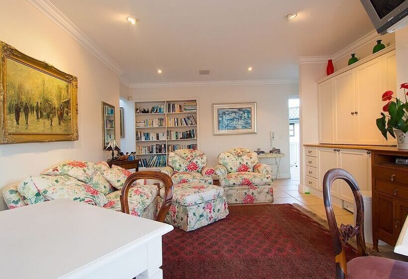 酒店 Isola Bella Guest House