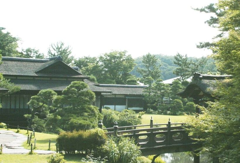 בית מלון כפרי Jal City Kannai Yokohama