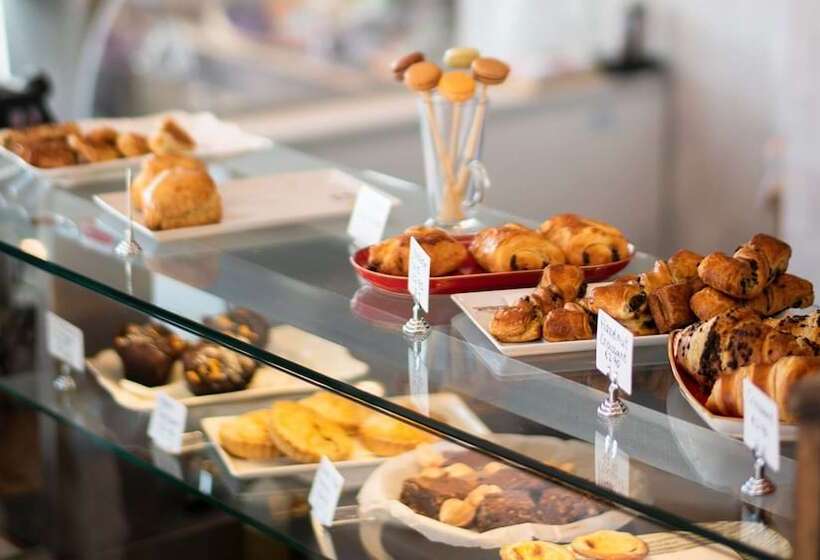 Lahinch Coast Hotel And Suites