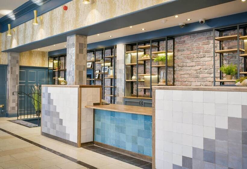 Lahinch Coast Hotel And Suites