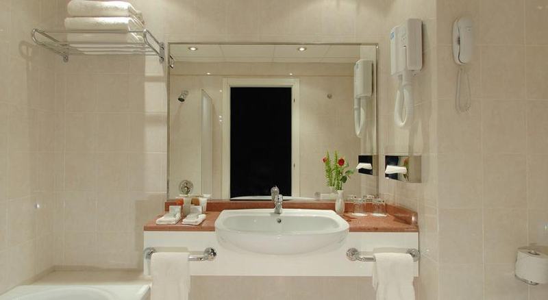 هتل Ledger Plaza N'Djamena