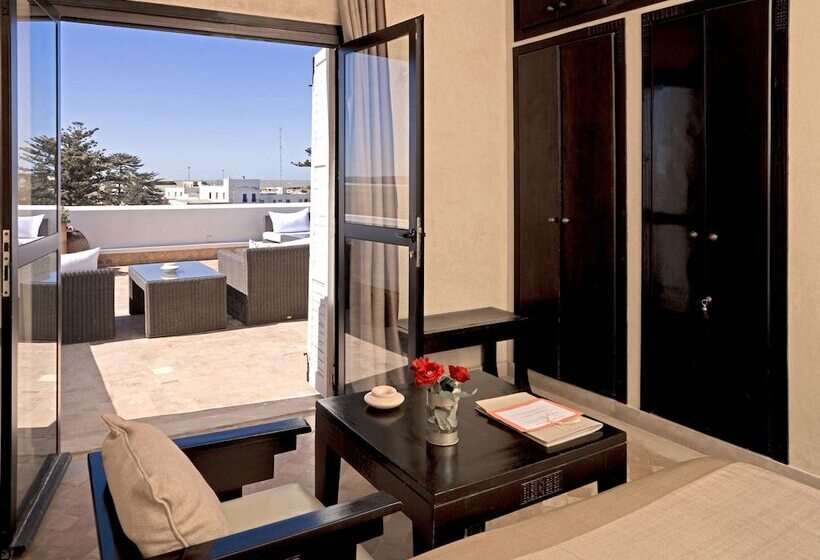 בית מלון כפרי Madada Mogador