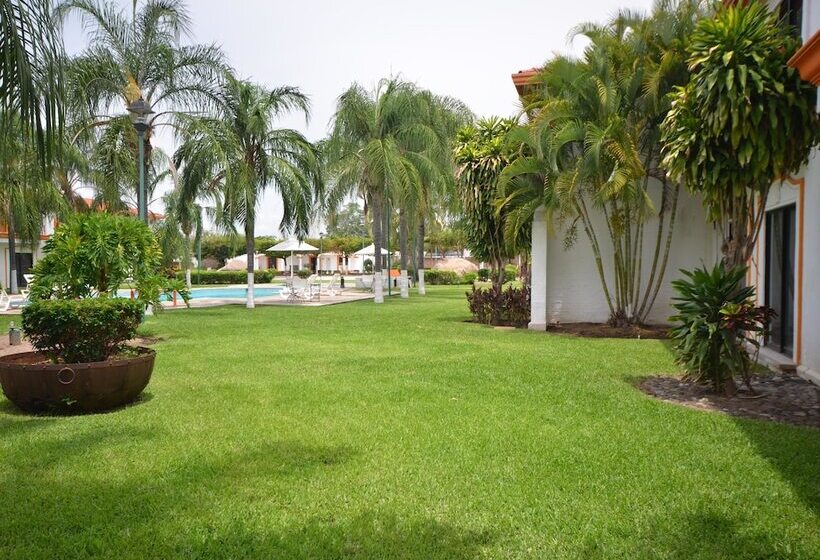 ホテル Mision Colima