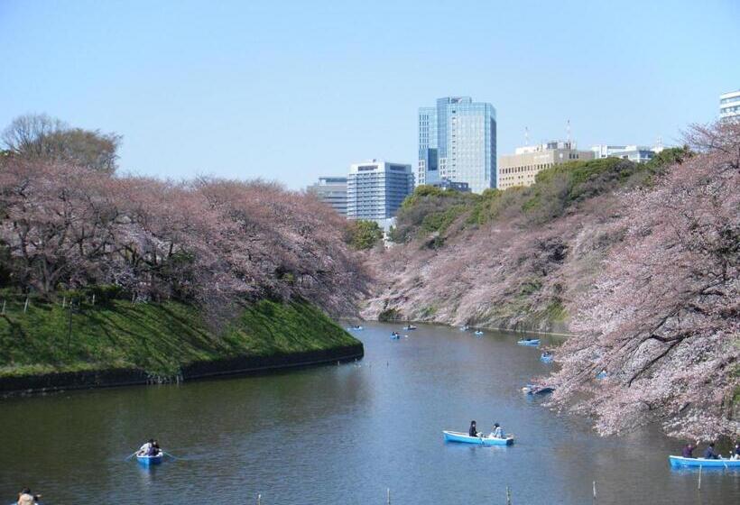 Отель Monterey Hanzomon