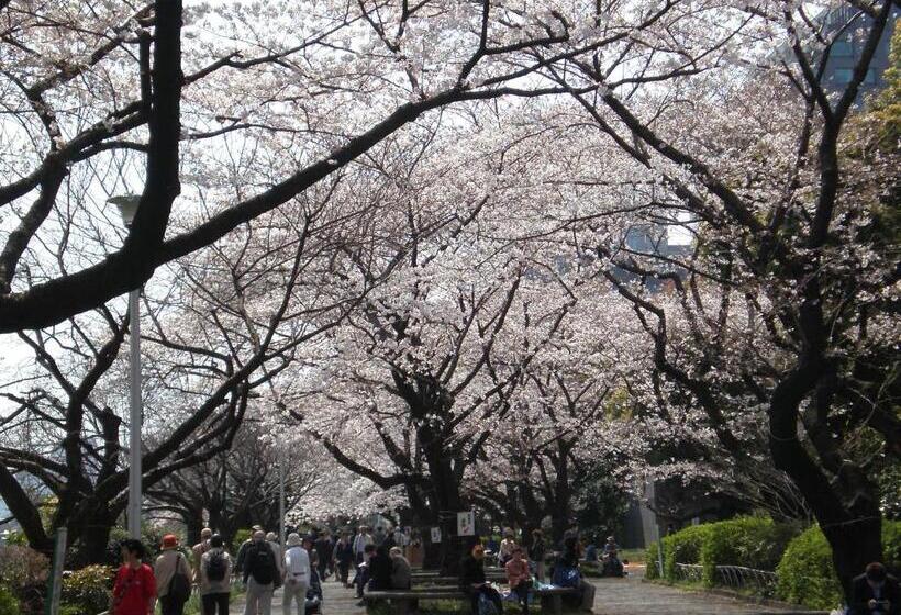 Отель Monterey Hanzomon