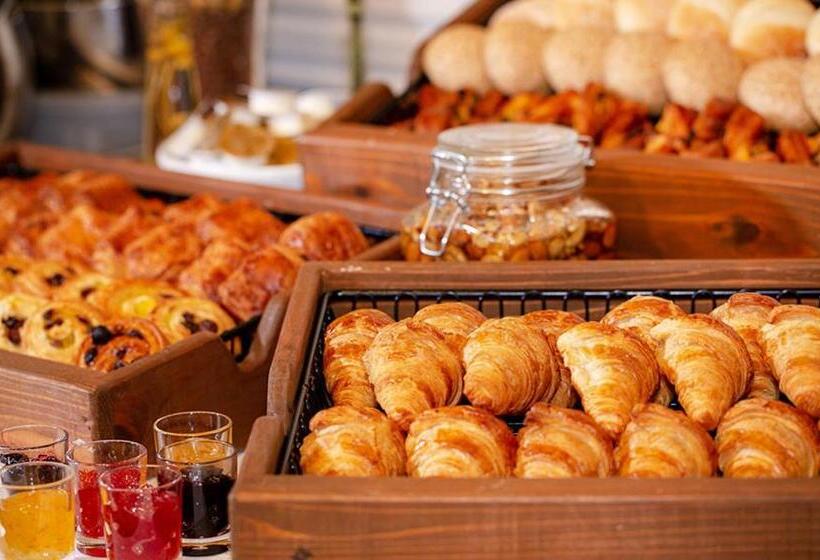 هتل Monterey Kyoto