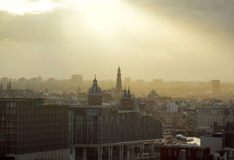 Mövenpick Hotel Amsterdam City Centre