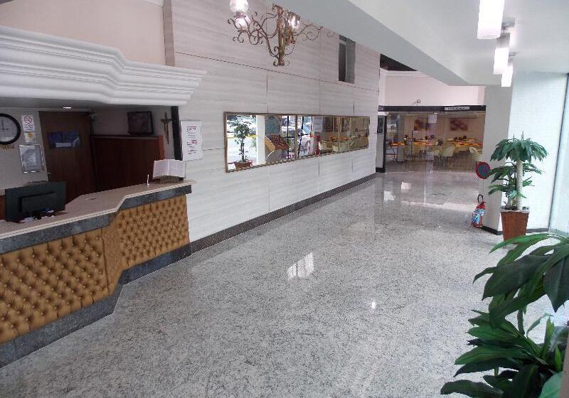 ホテル Nacional Inn Recife Aeroporto