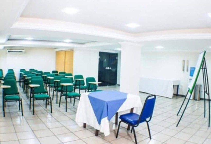 ホテル Nacional Inn Recife Aeroporto