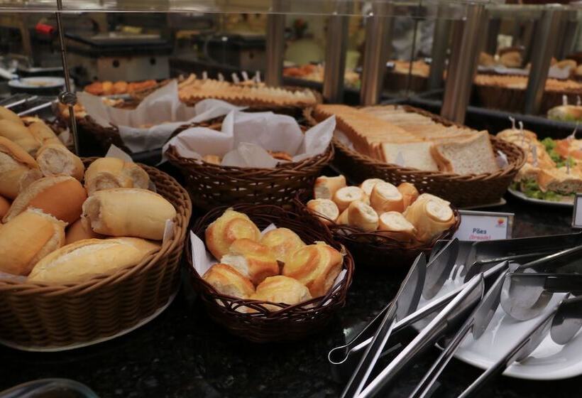 ホテル Nacional Inn Recife Aeroporto