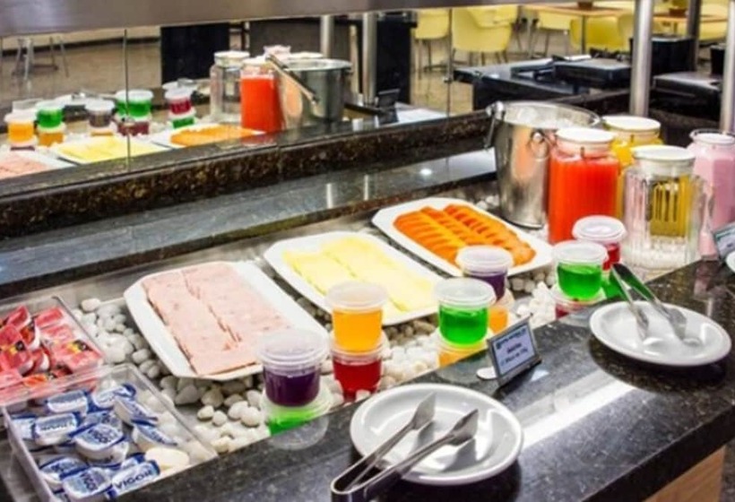 ホテル Nacional Inn Recife Aeroporto