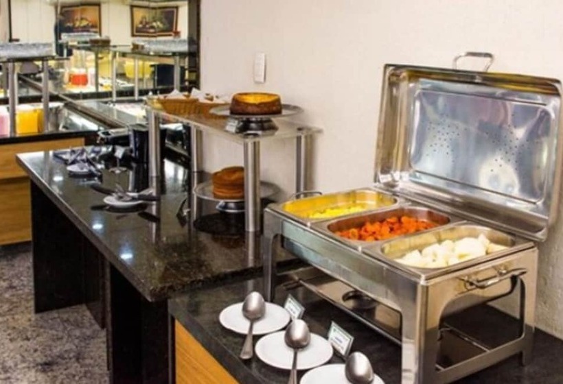 ホテル Nacional Inn Recife Aeroporto