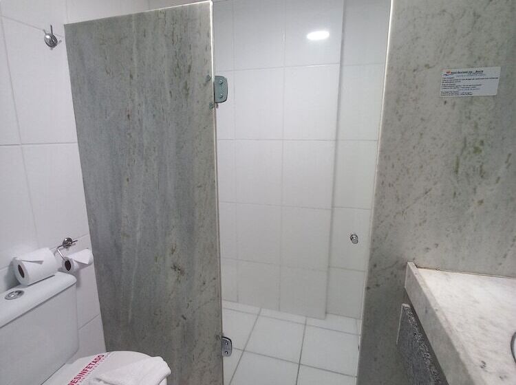 ホテル Nacional Inn Recife Aeroporto