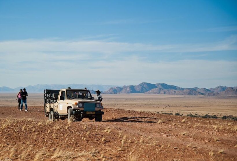 בית מלון כפרי Namib Desert Lodge