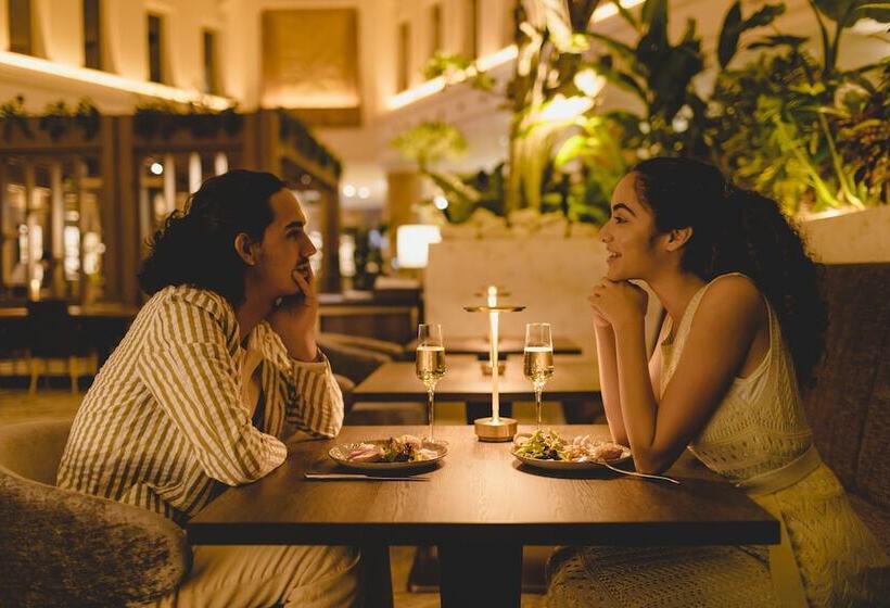 Oriental Hotel Okinawa Resort & Spa