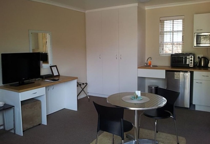 בית מלון כפרי Palm Beach Guesthouse