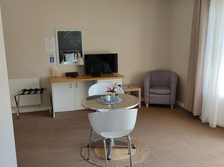 בית מלון כפרי Palm Beach Guesthouse