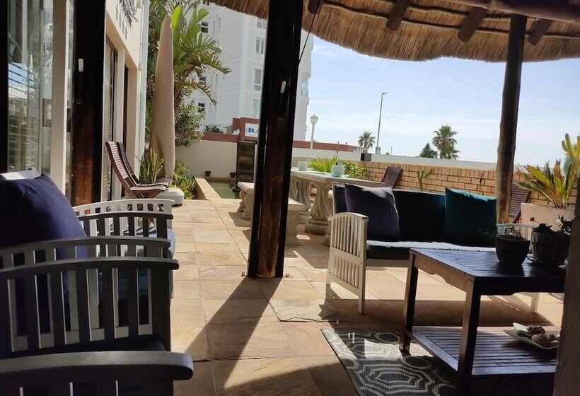 בית מלון כפרי Palm Beach Guesthouse