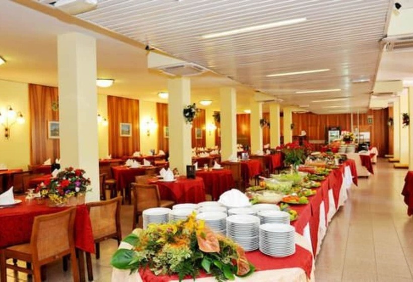 Отель Palme & Suite