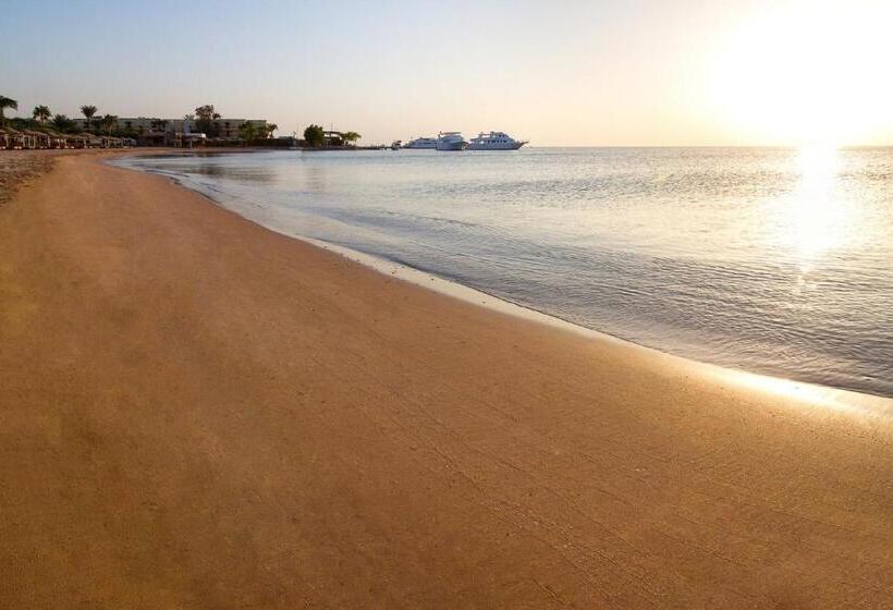 Отель Eagles Paradise Abu Soma Resort