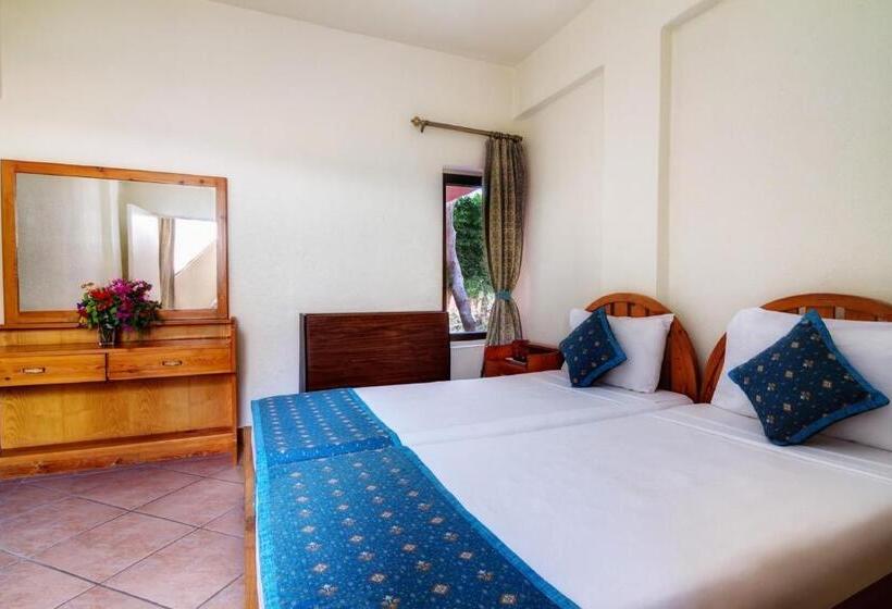 Отель Eagles Paradise Abu Soma Resort