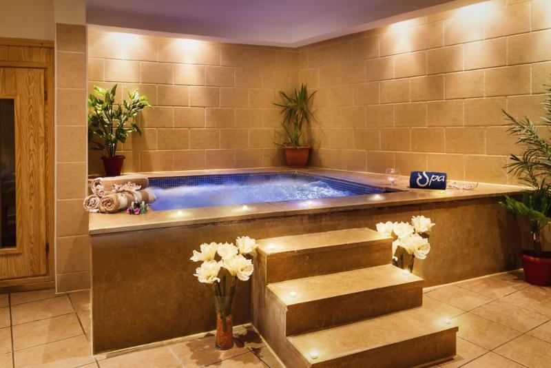 Отель Eagles Paradise Abu Soma Resort