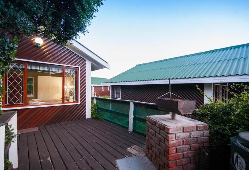 호텔 Pine Lodge Resort