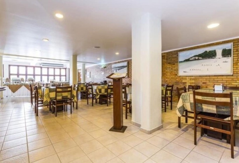 فندق Pizzato Praia