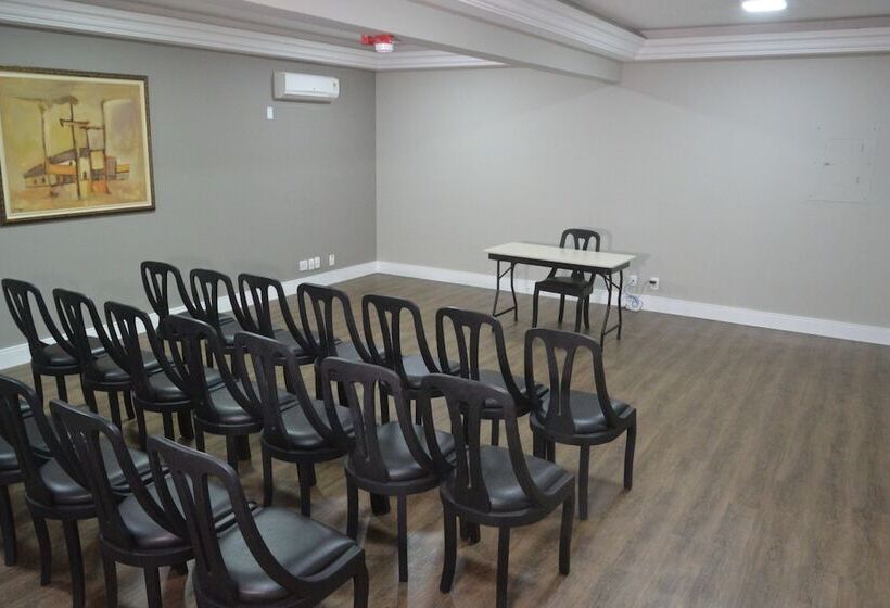 فندق Premium Vila Velha Ponta Grossa