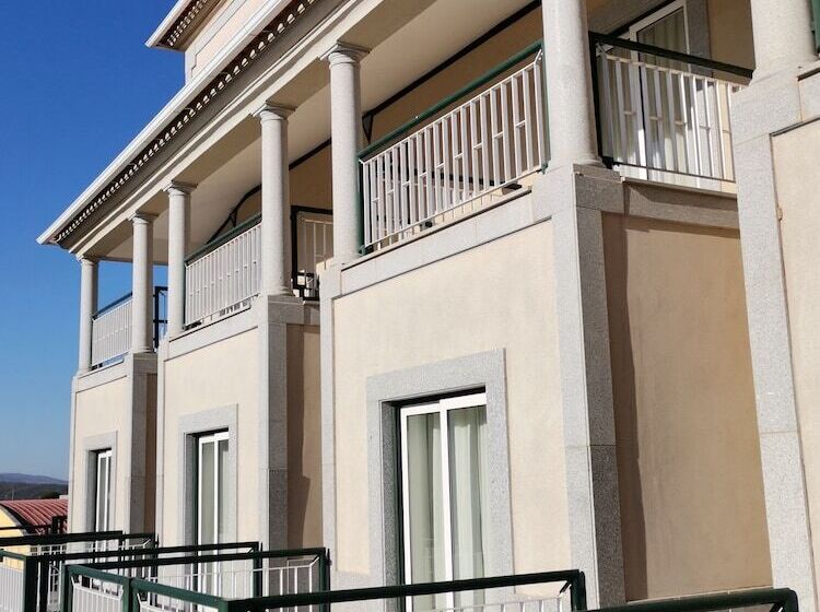 בית מלון כפרי Quinta Dos Cedros