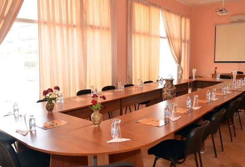 Appart Hotel Intouriste