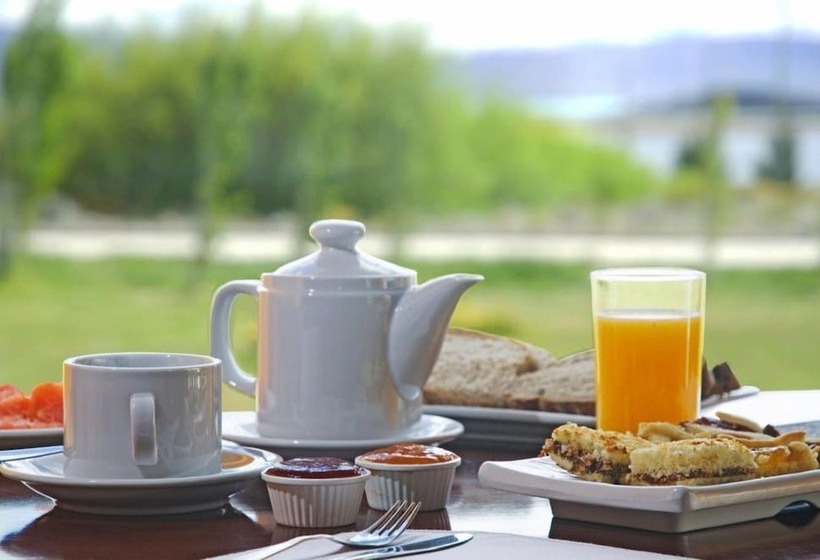 ホテル Rochester Calafate