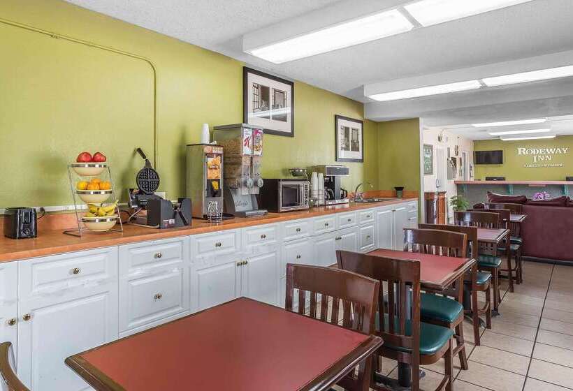 هتل Rodeway Inn