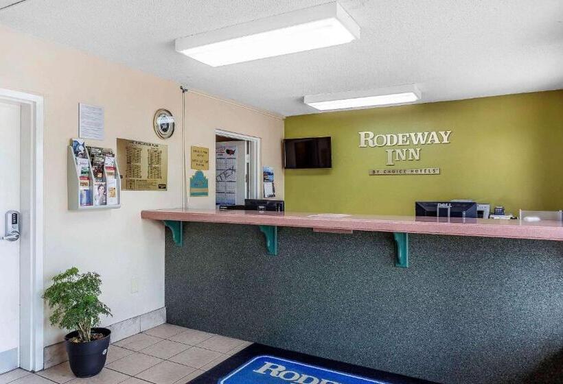 בית מלון כפרי Rodeway Inn