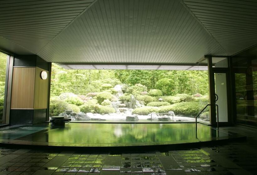 בית מלון כפרי Saito