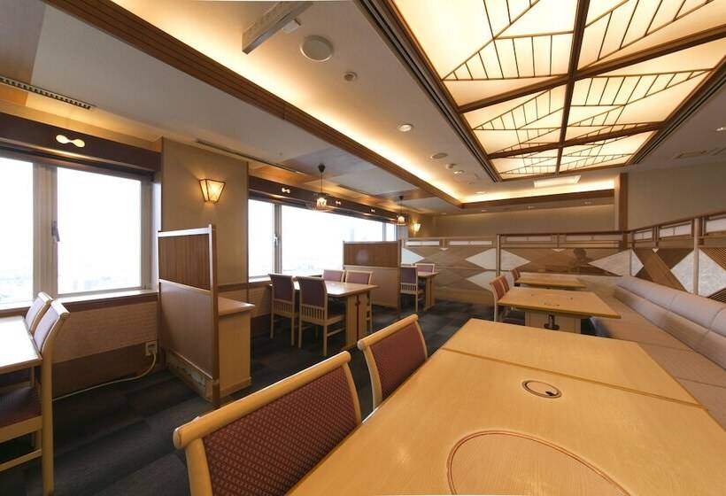 Shin Osaka Washington Hotel Plaza