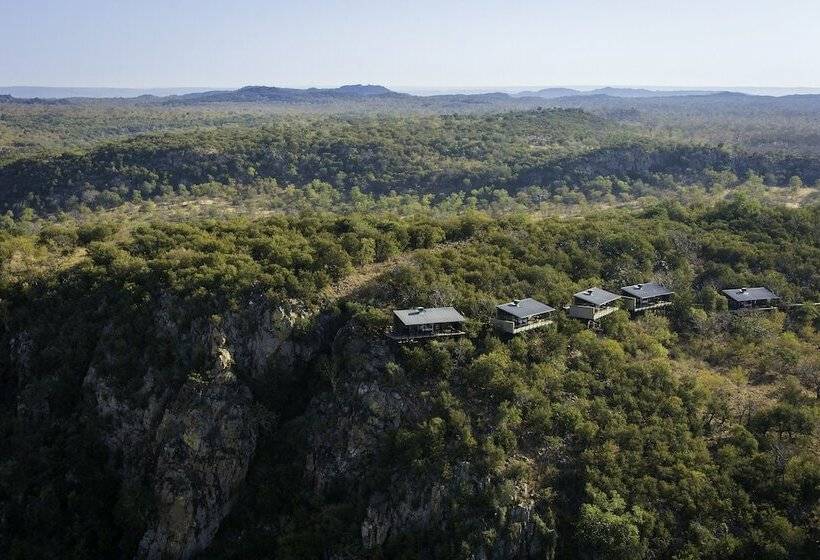 ホテル The Outpost & Pel S Post